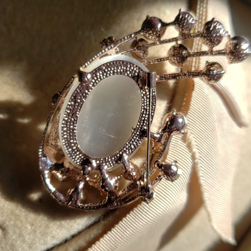 Colorful brooch - Picture 3 of 4